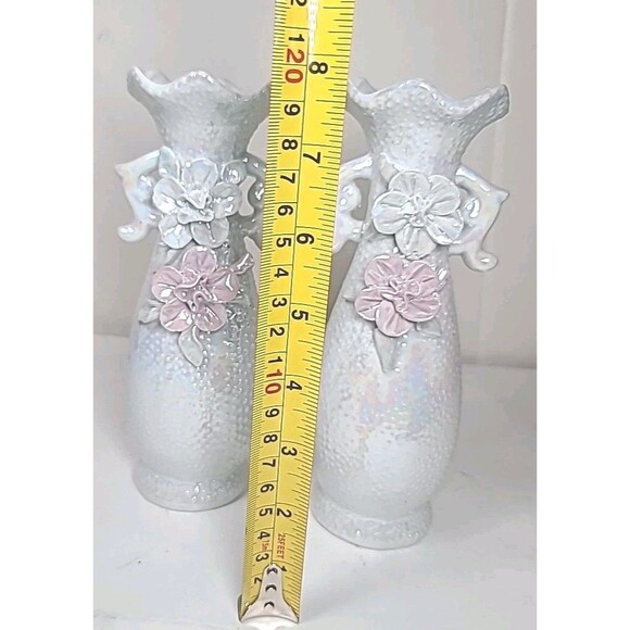 Vintage Set Of 2 Opalescent Porcelain White Lusterware Vase 8" Tall 3D Flowers - Picture 2 of 9